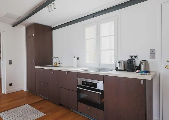 Modern -2br-4p- Marais 아파트 *